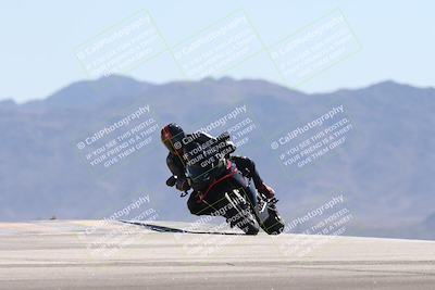 media/Oct-13-2025-Moto Forza (Mon) [[a66d839500]]/3-B Group/Session 4 (Turn 9)/